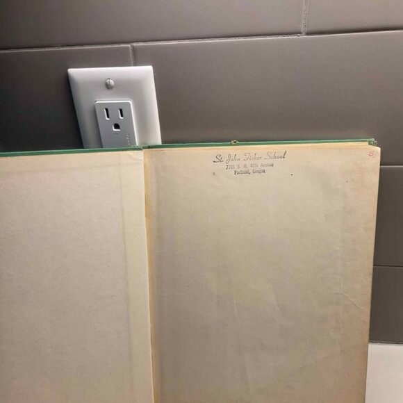 North American neighbors vintage book (1) - Picture 3 of 6